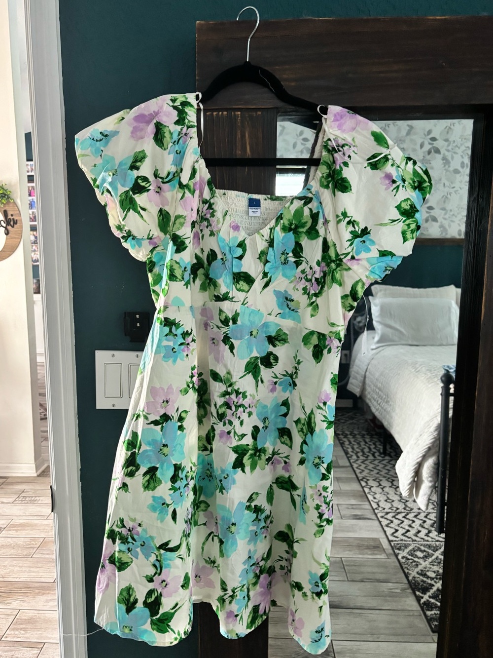 Old Navy White Floral V-Neck Casual Dress with Blue & Lavender Blooms - Picture 2 of 5